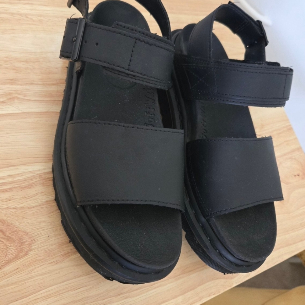 Dr Martens Sandals